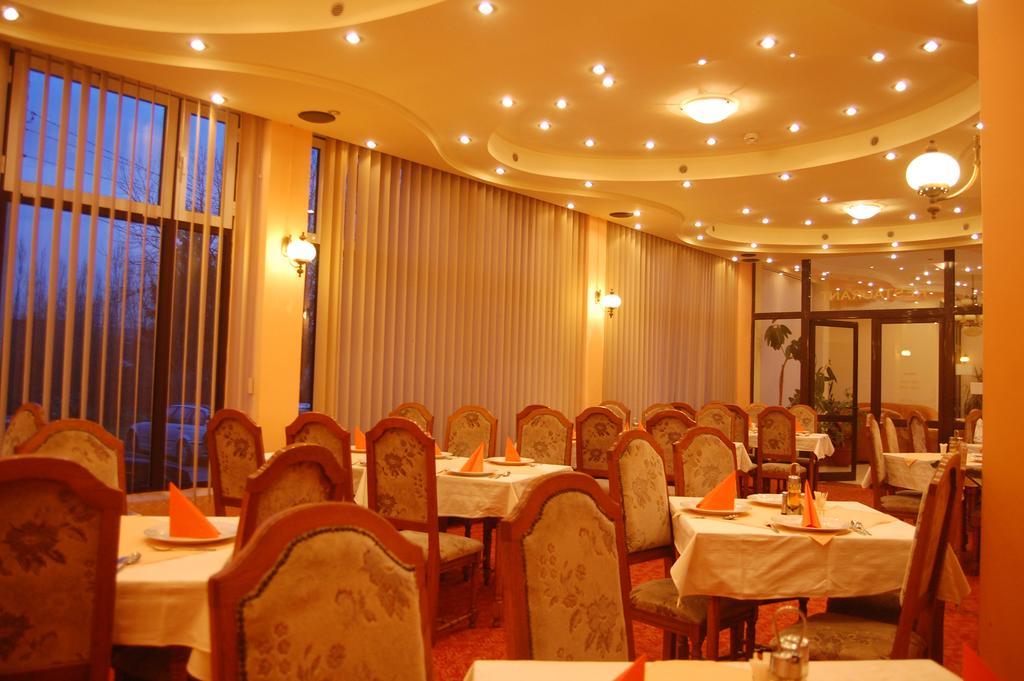 Hotel Everest Târgu-Mureş Exteriér fotografie