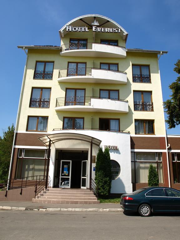 Hotel Everest Târgu-Mureş Exteriér fotografie