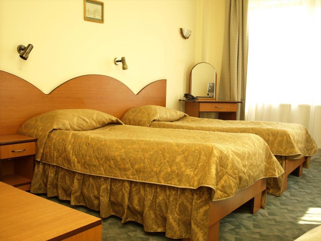 Hotel Everest Târgu-Mureş Pokoj fotografie